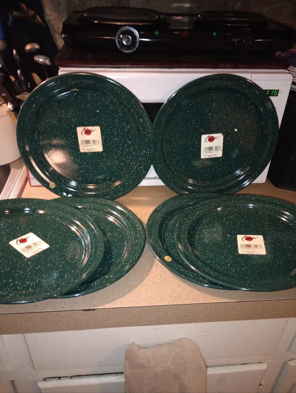 Large Lot Of Cinsa Green Speckled Enamel Camping Cookware